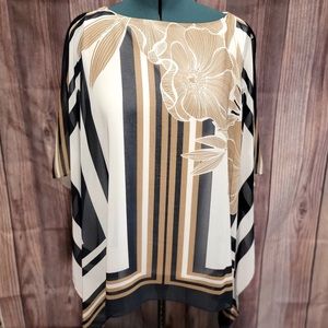 Flowy, Floral Tunic Top